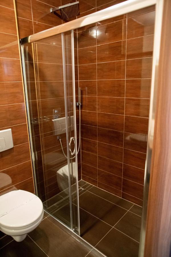 Aparthotel Babilon Krzeszow à Krzeszow  Extérieur photo