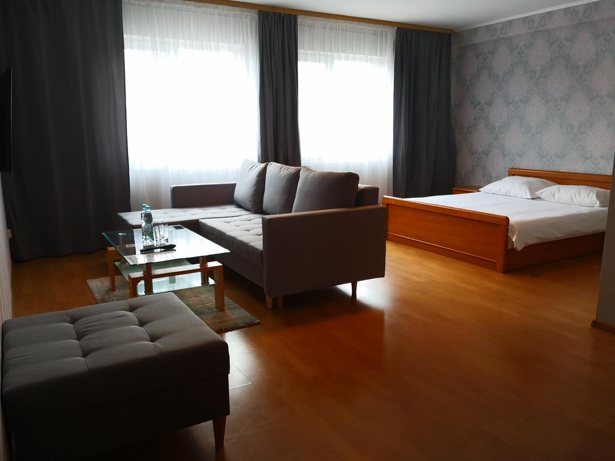 Aparthotel Babilon Krzeszow à Krzeszow  Extérieur photo